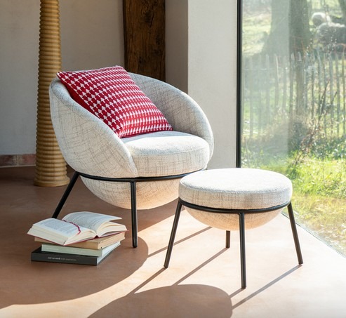 Loungestoel + Poef - Metaal/Smeedwerk/Textiel - Zwart/Beige - L72xB75xH70cm